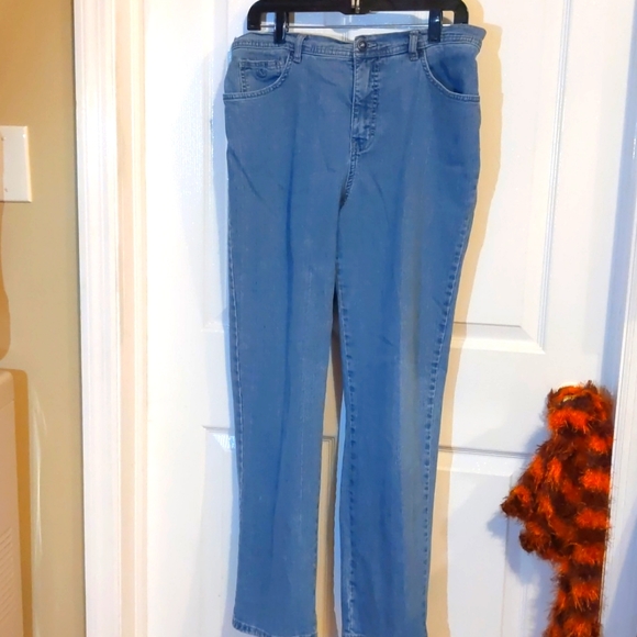 gloria vanderbilt women's jeans